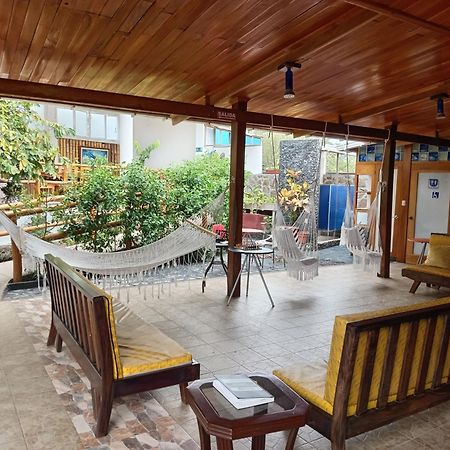 Isla Azul Otel Puerto Ayora  Dış mekan fotoğraf