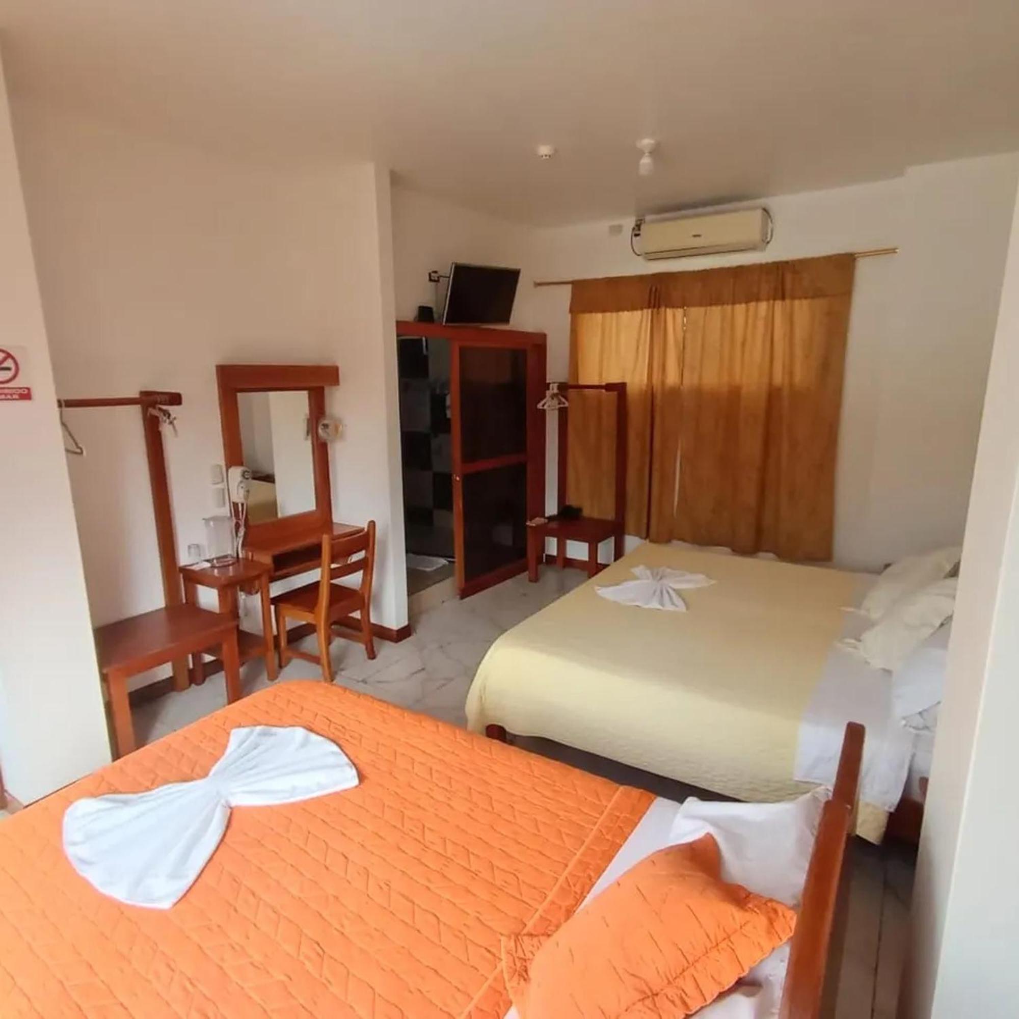 Isla Azul Otel Puerto Ayora  Dış mekan fotoğraf