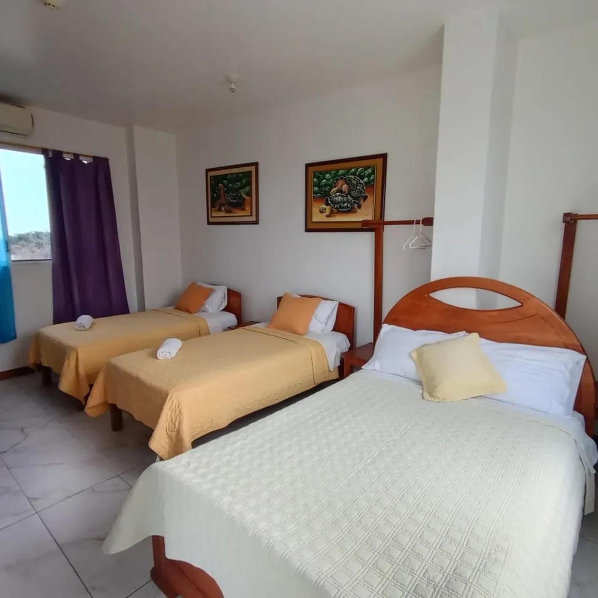 Isla Azul Otel Puerto Ayora  Dış mekan fotoğraf