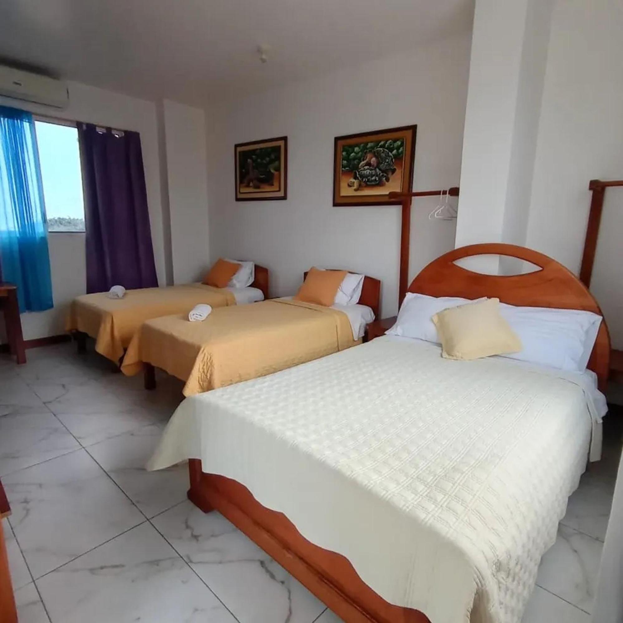 Isla Azul Otel Puerto Ayora  Dış mekan fotoğraf